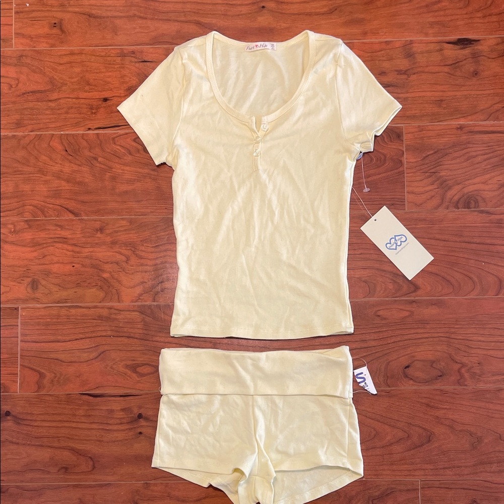 NWT Butter Yellow 2 Piece Set Fold Over Yoga Shorts and Short Sleeve Tee Shirt